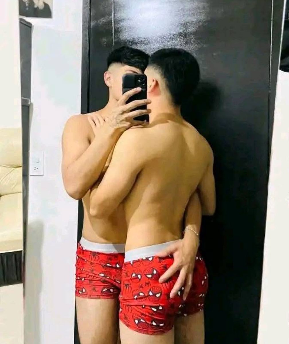 could be us but you playing (@couldbeuslgbt) on Twitter photo 
