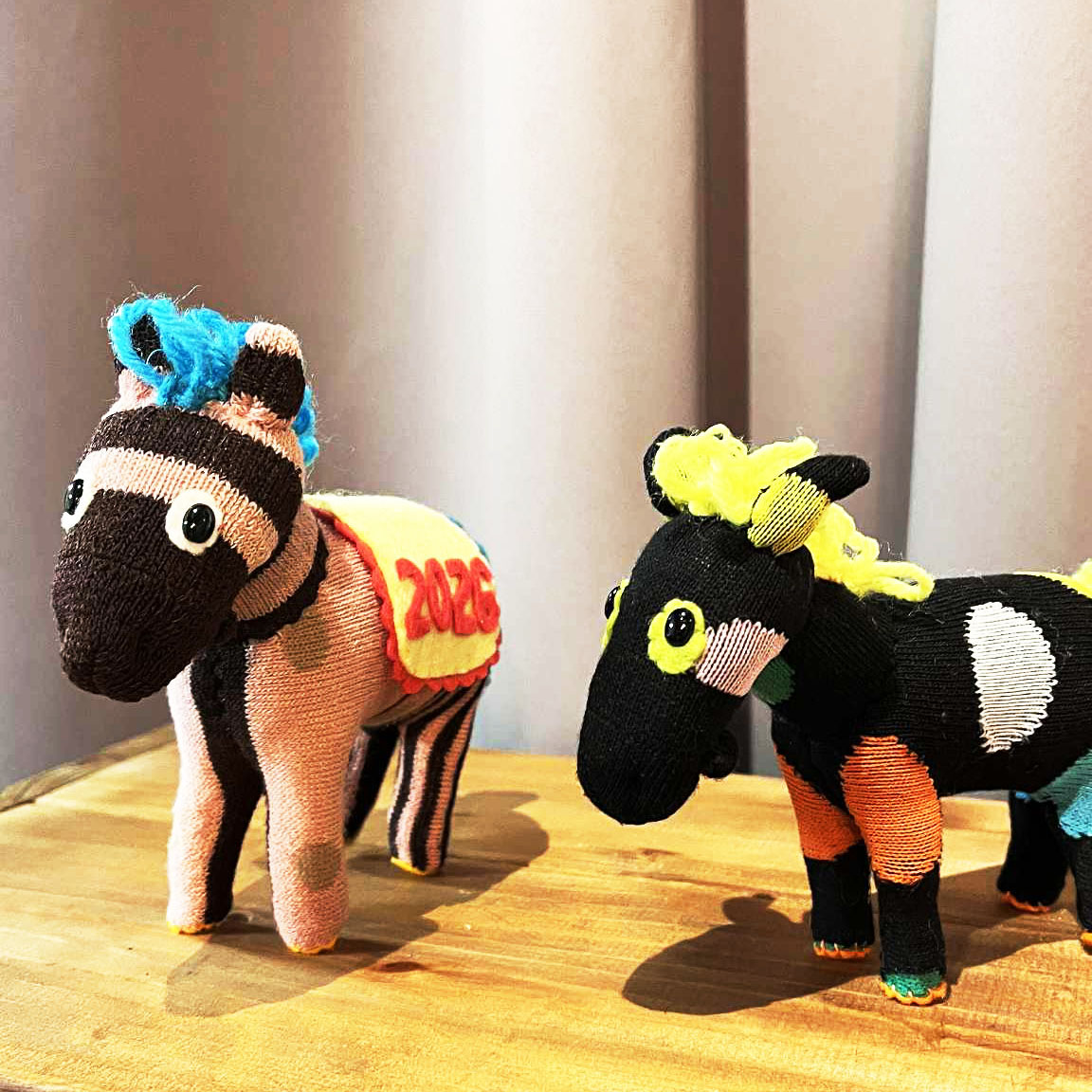 早速第1週目は
55pupさんのくつしたぬいぐるみ教室開催。

・11月1日(土)　10:00～13:30 ・・特別開催日
くつした1足からちくちく手縫い
今回は来年の干支午(馬)おすすめ！！
ご予約お待ちしております。

art-house.info/school/55pupsc…