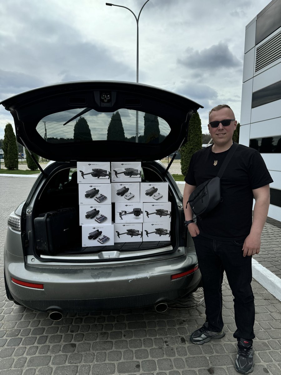 Блогодійний фонд Привид (@bf_ghost_ua) on Twitter photo Today I am deeply upset by what’s happening on the Ukrainian front.
Too many statements — some true, some not. Until there’s an official version, I won’t spread rumors.
But I can’t stay silent anymore.
To all the volunteers I see on Instagram, Facebook, and Twitter — please, Today I am deeply upset by what’s happening on the Ukrainian front.
Too many statements — some true, some not. Until there’s an official version, I won’t spread rumors.
But I can’t stay silent anymore.
To all the volunteers I see on Instagram, Facebook, and Twitter — please,