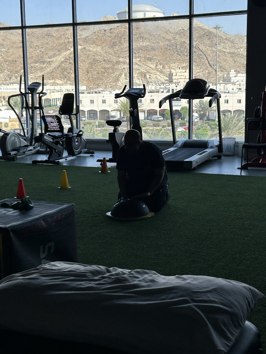 فرَح tweet media