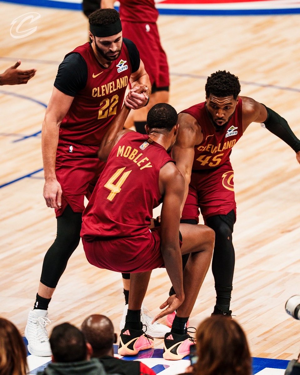 GOOD MORNING CAVS FANS‼️

ITS CAVS GAME DAY AND THE CAVS PLAY THE BOSTON CELTICS ON NATIONAL TELEVISION TONIGHT‼️

THE CAVS ARE ON A THREE GAME WINNING STREAK AND LOOK TO EXTEND IT TO FOUR TODAY‼️

DG IS ALSO CLOSE TO HIS RETURN‼️

LETS RIDE THIS MOMENTUM AND MAKE A STATEMENT‼️