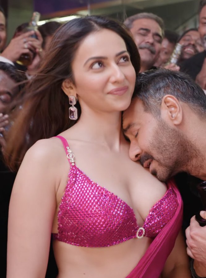 G4bzaCHbMAAhYcp?format=jpg&name=900x900