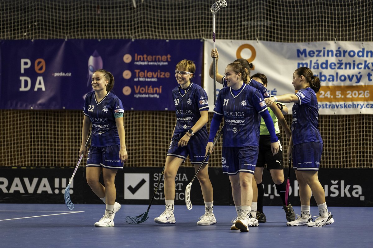 𝐕𝐢𝐭𝐤𝐨𝐯𝐢𝐜𝐞 𝐰𝐢𝐧 𝐭𝐡𝐞 𝐟𝐢𝐫𝐬𝐭 𝐬𝐞𝐦𝐢-𝐟𝐢𝐧𝐚𝐥 𝐚𝐠𝐚𝐢𝐧𝐬𝐭 𝐓𝐚𝐭𝐫𝐚𝐧👊

Final score 7-4💯

📸by Jonáš Moj

#floorball #iffcc2026 #floorballchampionscup #floorballcc