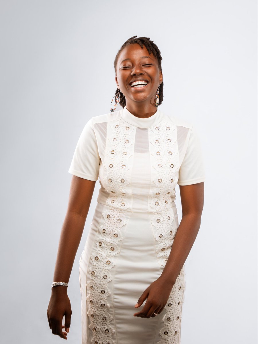 En jetant un coup d’oeil en arrière, je ne peux qu’être fière de toi, Alter Ego ! 
Octobre plie bagage après avoir soufflé avec nous cette énième  bougie

Une page de plus s’ajoute au livre de notre parcours, merci, ma Team Dove, d’être là pour l’écrire à nos côtés🤍

#bithday