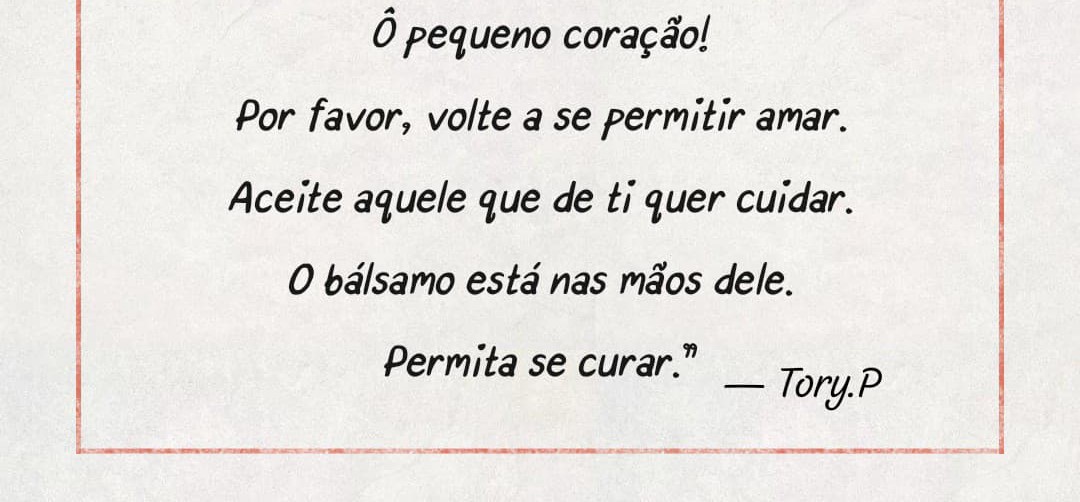 Toryplushiee_'s tweet image. Segue mais um texto escrito por mim, espero que gostem!

Demorei um pouco pra postar admito que tinha esquecido, mas cá está🤍

&quot;Memórias de uma garota pensadora&quot;

Título: Ô Pequeno Coração

#autoral #booktwt #poesia