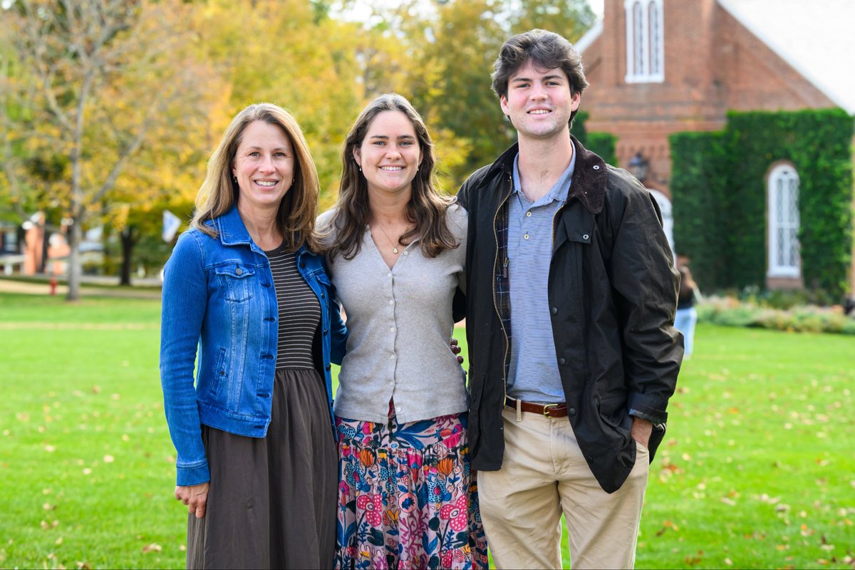 Washington and Lee University tweet media