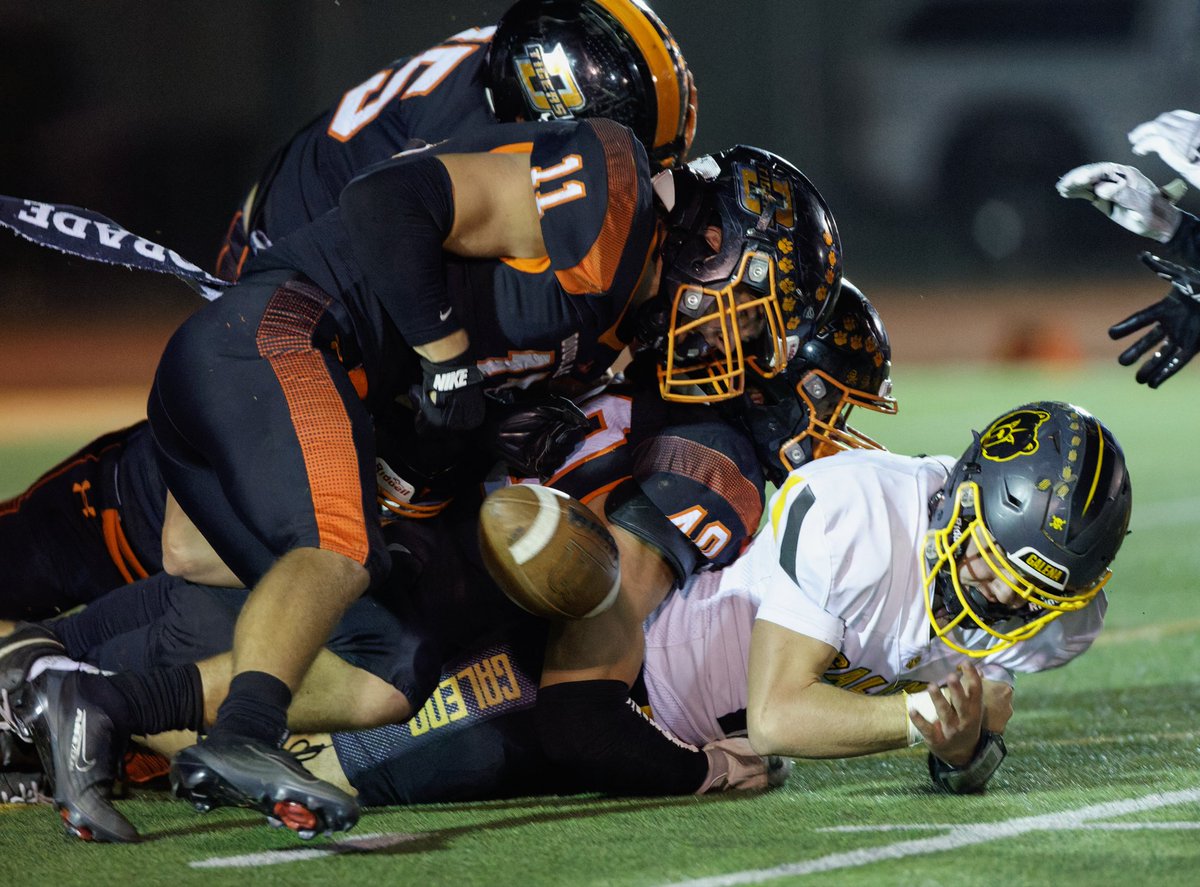 Thank you <a href="/RecordCourierNV/">The Record-Courier</a> for the recognition of last Friday night! Im blessed to be in the position I’m in!
<a href="/DouglasFootbal1/">DouglasTigerFootball</a> <a href="/Coach_Mays36/">Kyle Mays</a>