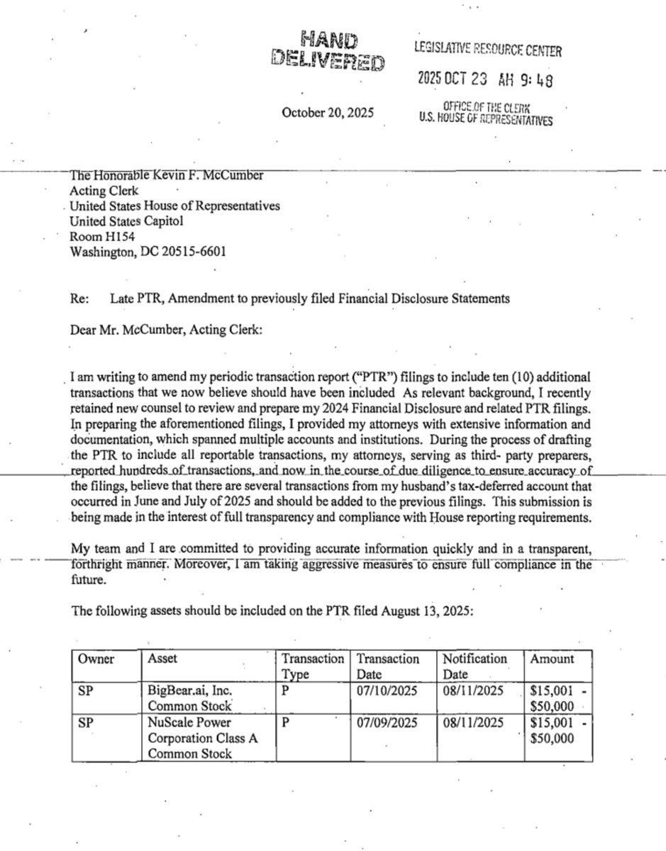Nancy Pelosi Stock Tracker ♟ tweet media