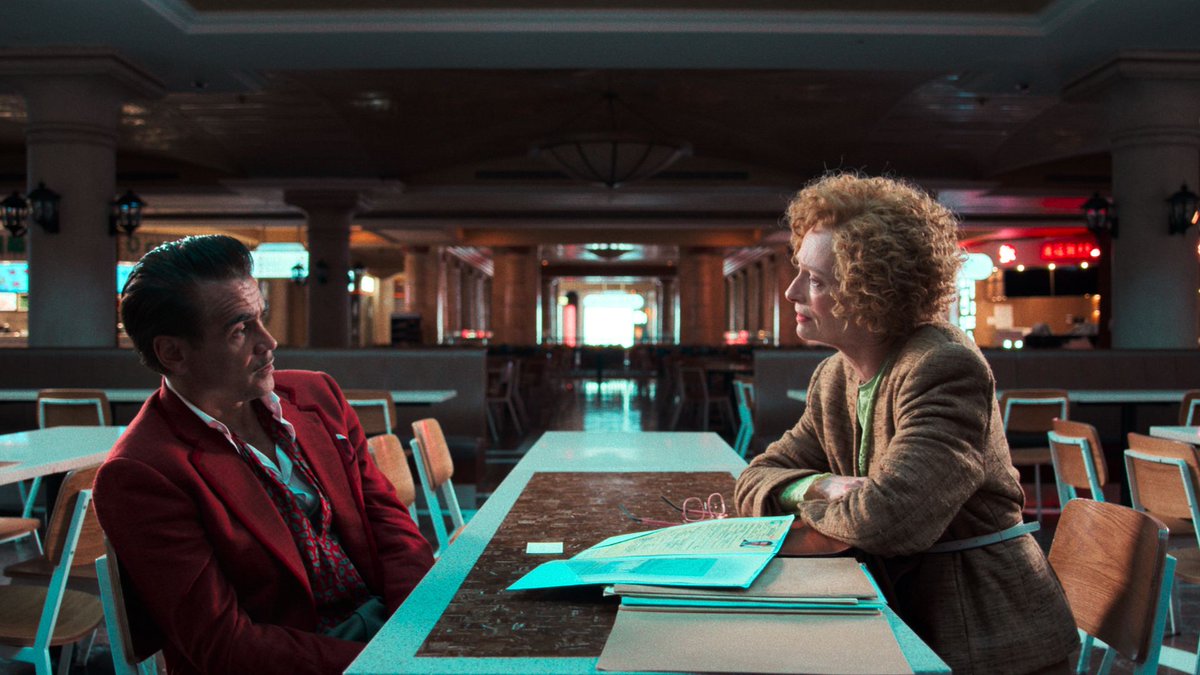 cusoonluv's tweet image. 로렌스 오스본의 소설, 넷플릭스 스릴러 영화 &amp;lt;푼돈 도박꾼의 노래&amp;gt; 후기/결말

#넷플릭스 #스릴러영화 #푼돈도박꾼의노래
#Netflix #BalladofaSmallPlayer #ColinFirth #TildaSwinton

blog.naver.com/traveleralice/…