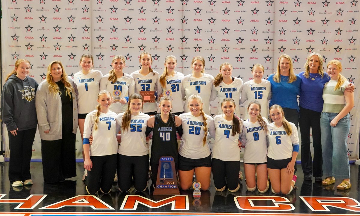 AHSAAnow's tweet photo. 1A State Champion Addison Bulldogs, 1A All-Tournament Team, and 3A State Championship Game Coaches https://t.co/I4SJeHrqSG