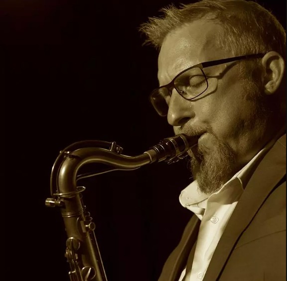 jturnerentgroup's tweet image. Coming up next month at the Fabulous @FrankiesJazz don’t miss these fabulous JTEG acts!

Nov 8 - Two Much Guitar
bit.ly/47NYzxG
Nov 14 &amp;amp; 15 - Cory Weeds meets Chris Hazelton
bit.ly/4aVGlJb
Nov 29 - Arsen Shomakhov
bit.ly/4oIOBEb