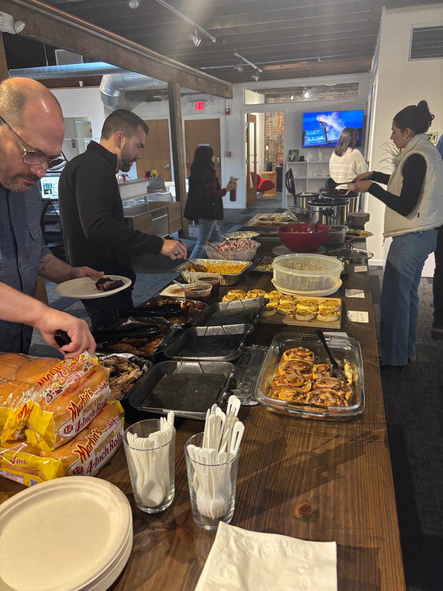 OrigoBranding's tweet image. With fall in full swing, the Origo team got together for one of our favorite office traditions, the apple potluck! Everyone brought in a homemade apple dish today, and we enjoyed an amazing lunch together with some delicious @rayrayshogpit barbecue.🍎#agencylife #happyfall