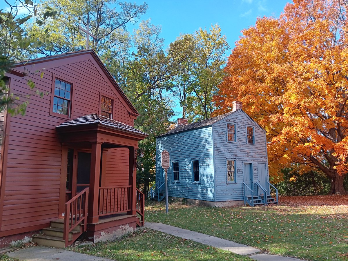 Peak Autumnal American Anglicanism at Nashothah House.