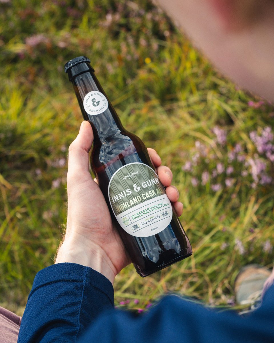 innisandgunn's tweet photo. Highland whisky and Scottish beer. A match made in brewing heaven 🤝

Our Highland Cask Ale is smooth, complex and full of character. Find it while it lasts.

#innisandgunn #scottishbeer #brewedbyscotland https://t.co/PwYyH2sJMa