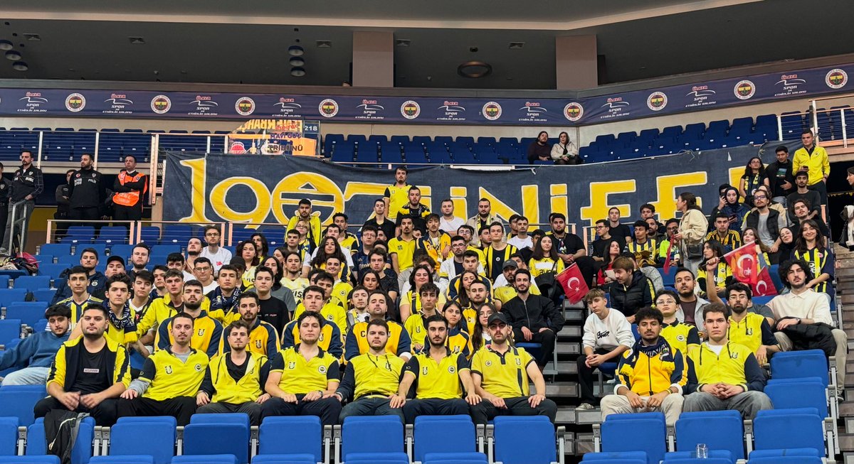 VAZGEÇEMEM Kİ SENDEN FENER!