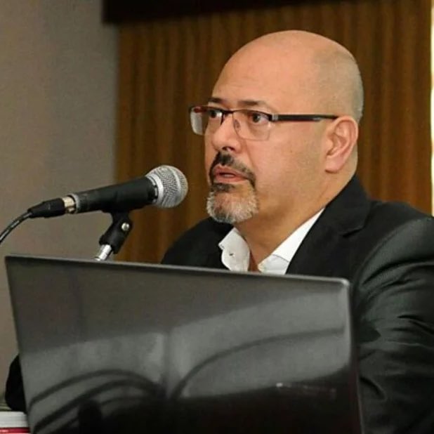 AHORA 🔴 Jorge Luis Vidal, experto en Seguridad, en Regreso CNN con <a href="/MarianaArias/">Mariana Arias</a> y Pepe Gil Vidal.  

🎙️cnnradio.com.ar
📻CNN Radio Argentina AM 950 
📺 youtu.be/Ib3mp2QYg28