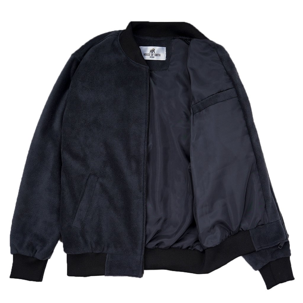 roja_fathur's tweet photo. Jaket Fleece Bomber House of Smith siap temani hari santai kamu dengan bahan super lembut dan tampilan keren. 💥
Link pembelian👇
https://t.co/pbTQB0TOk9
#HouseOfSmith #BomberJacket #Streetwear https://t.co/yhMSCSLVQx