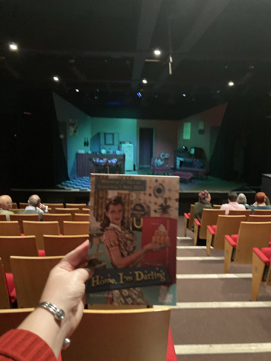 Lucy Brouwer tweet media