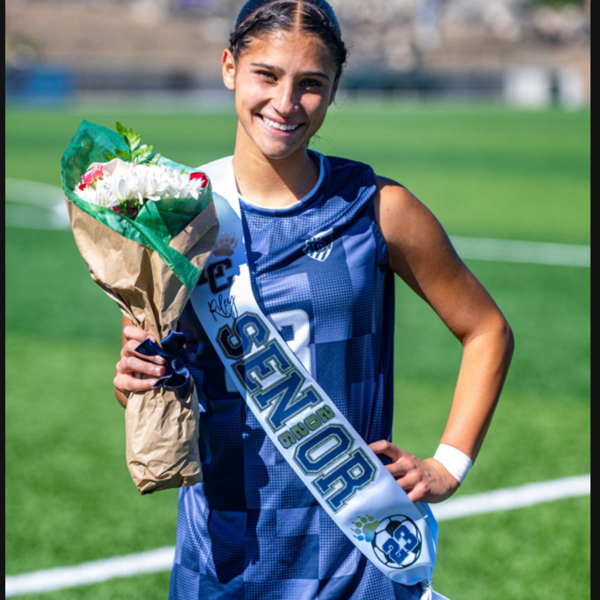rileye505's tweet image. My Senior game 🥺... Im so thankful to have been shaped by La Cueva Women&apos;s Soccer. Thank you, I will love you forever. -Ri
#23
#statebound #walc @LCHSBearsSoccer @idmyathlete
