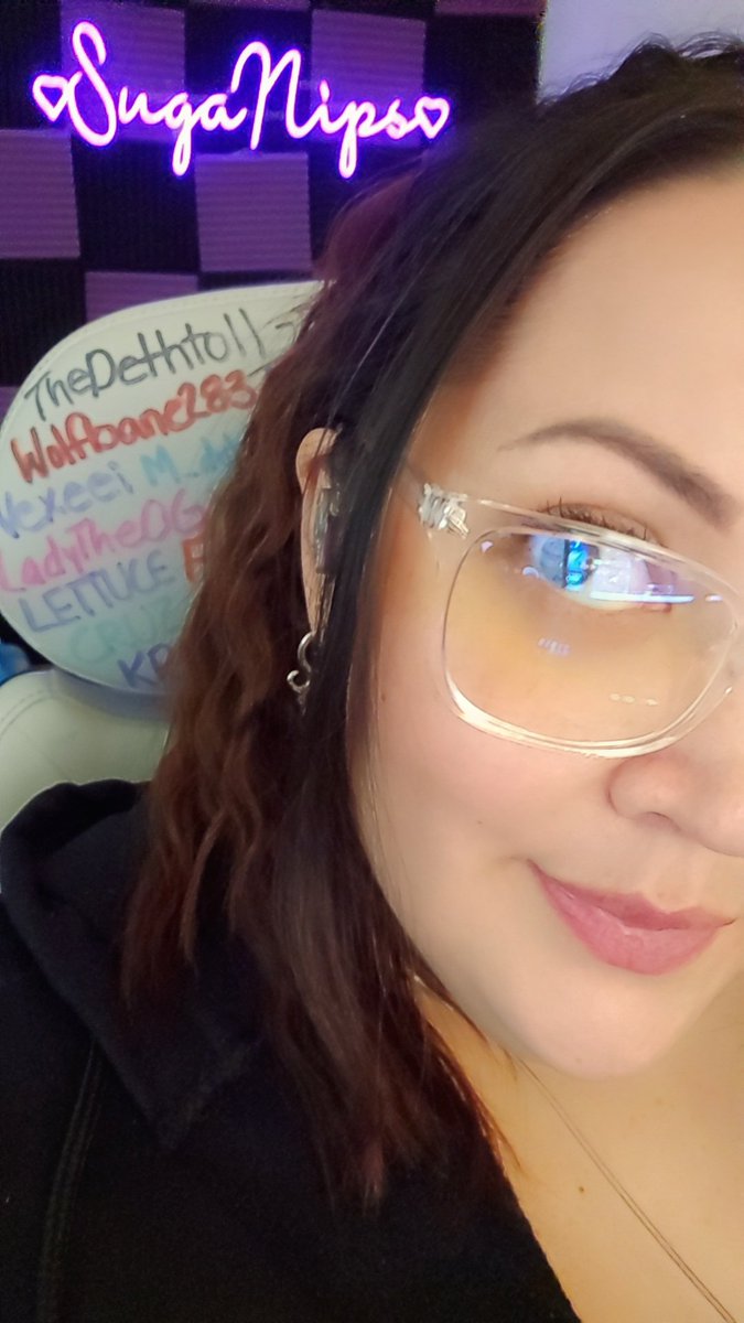 Birthday week is a banger but the BEAN BOOZLES SUCK‼️ Let's keep going &amp; crush today with laughs &amp; good vibes
Live on <a href="/KickStreaming/">KICK</a> with our <a href="/KickCommunity/">KICK Community</a> at 4pm est / 1pm pst at kick.com/suganips1

Work hard, stand tall &amp; never give up on yourself. You got this!