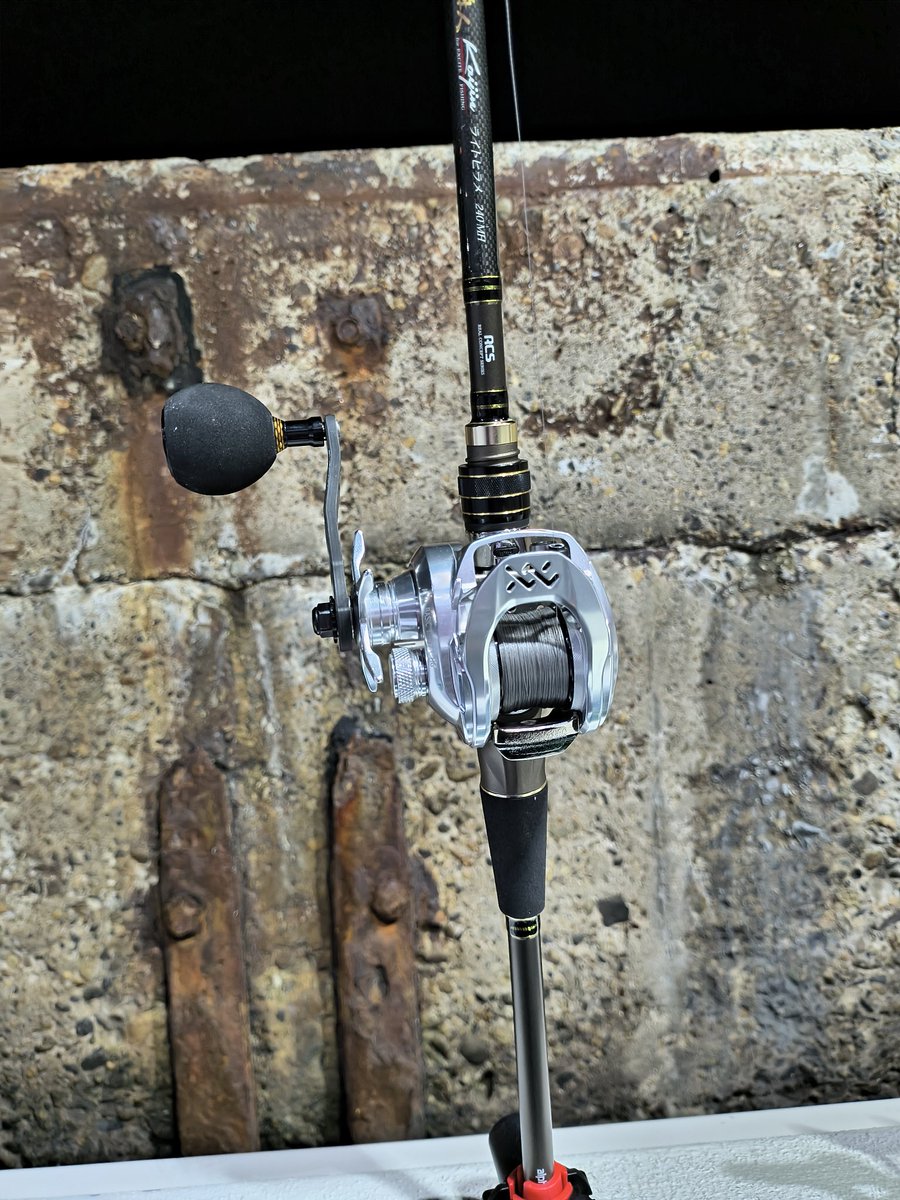 リックランドサーフボードです。リッターは25前後だと思います！ リックランドサーフボードです。リッターは25前後だと思います