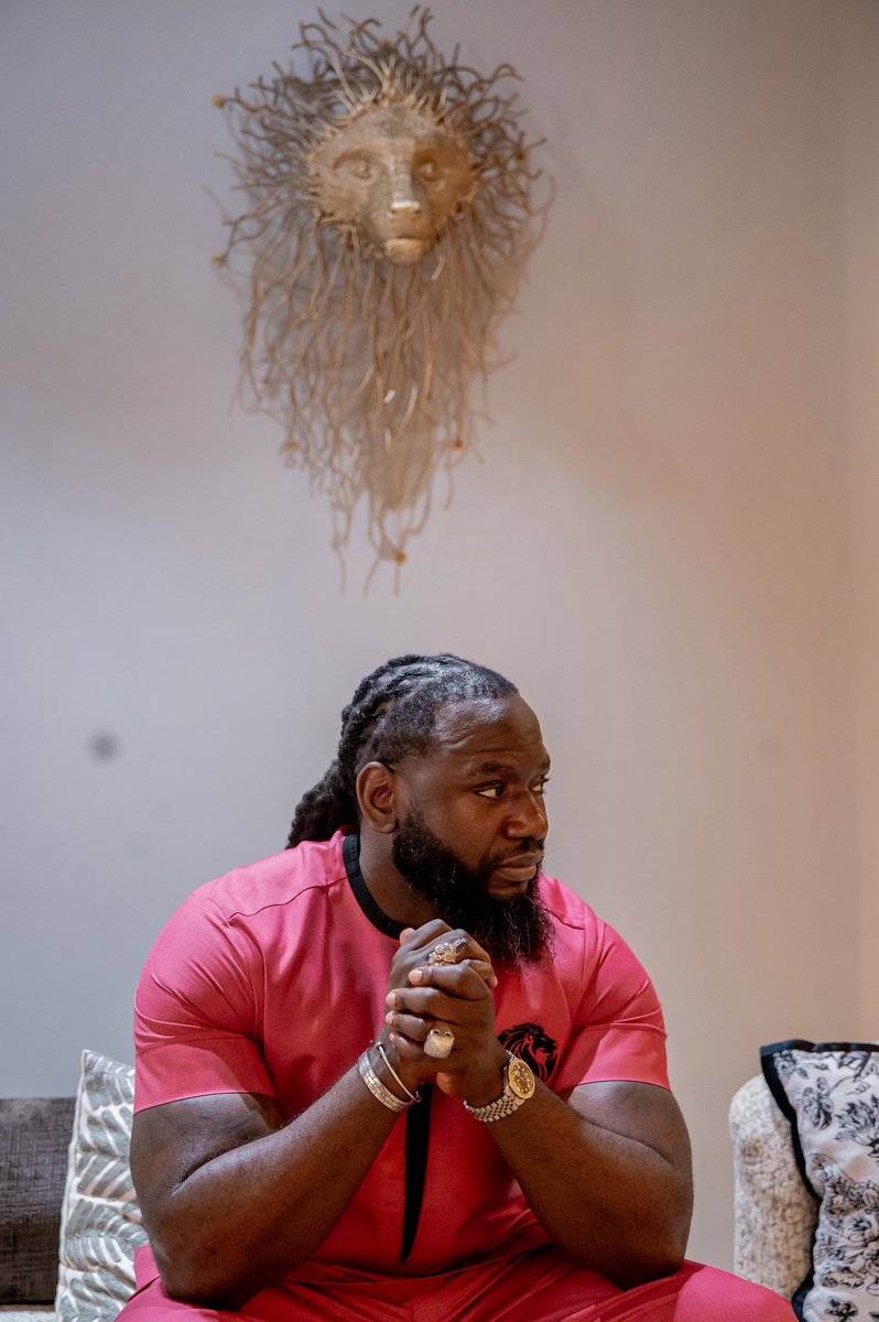 iamthatpj's tweet photo. When you carry the Spirit of the Lion of Judah, you don’t have to strive to prove your strength; You learn how to sit in silence, birthed by divine confidence, knowing that Heaven roars through your silence. https://t.co/LySIrYNw0Z