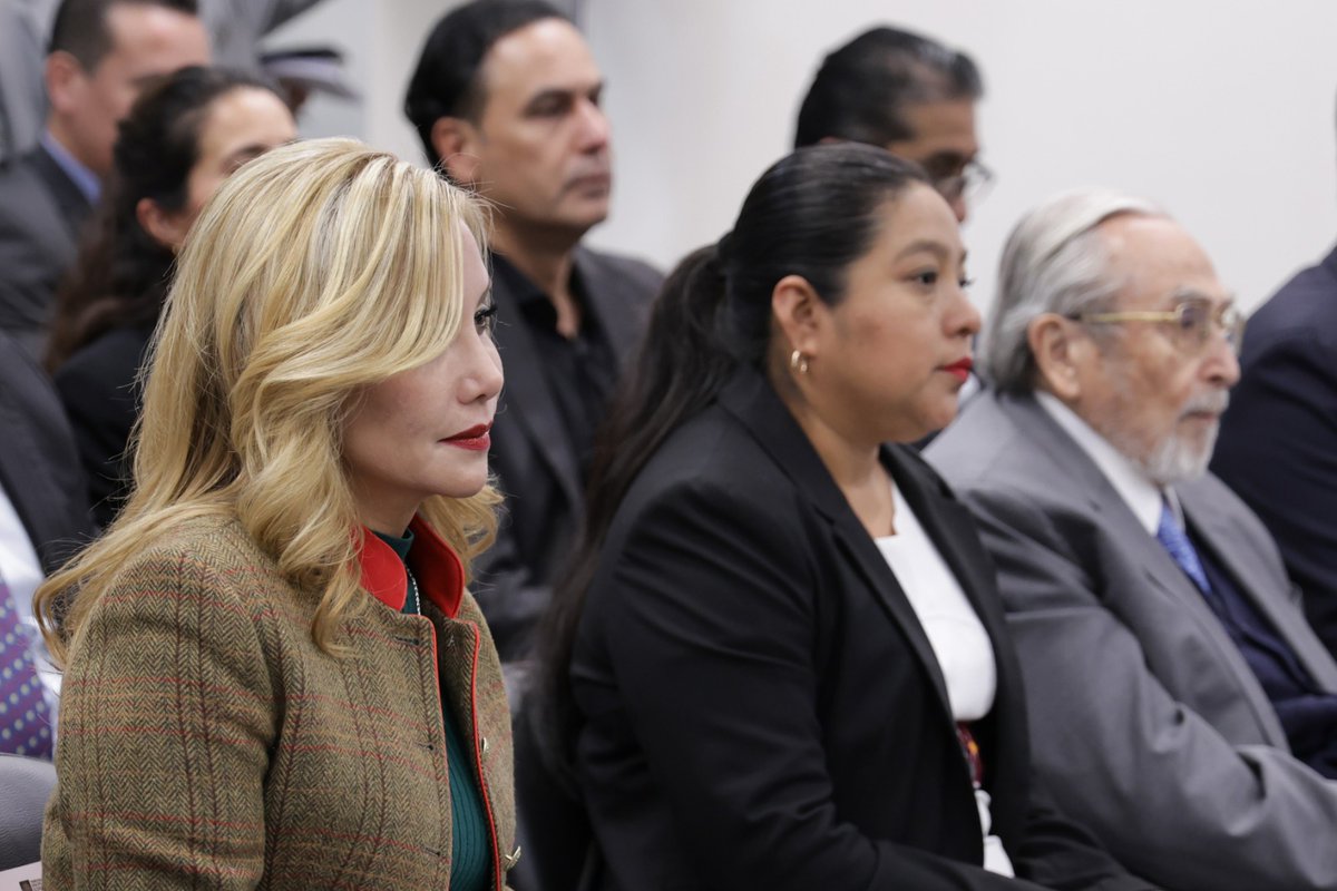 LRomo18's tweet image. 🏛️ Durante la instalación de la Comisión de Conflictos Laborales del @tdjmex 👩🏻‍⚖️👨🏻‍⚖️
Para la atención y resolución de asuntos en la materia dentro del #PJF.
@SCJN @OAJ_Mex
#NuevoPoderJudicial #Transparencia