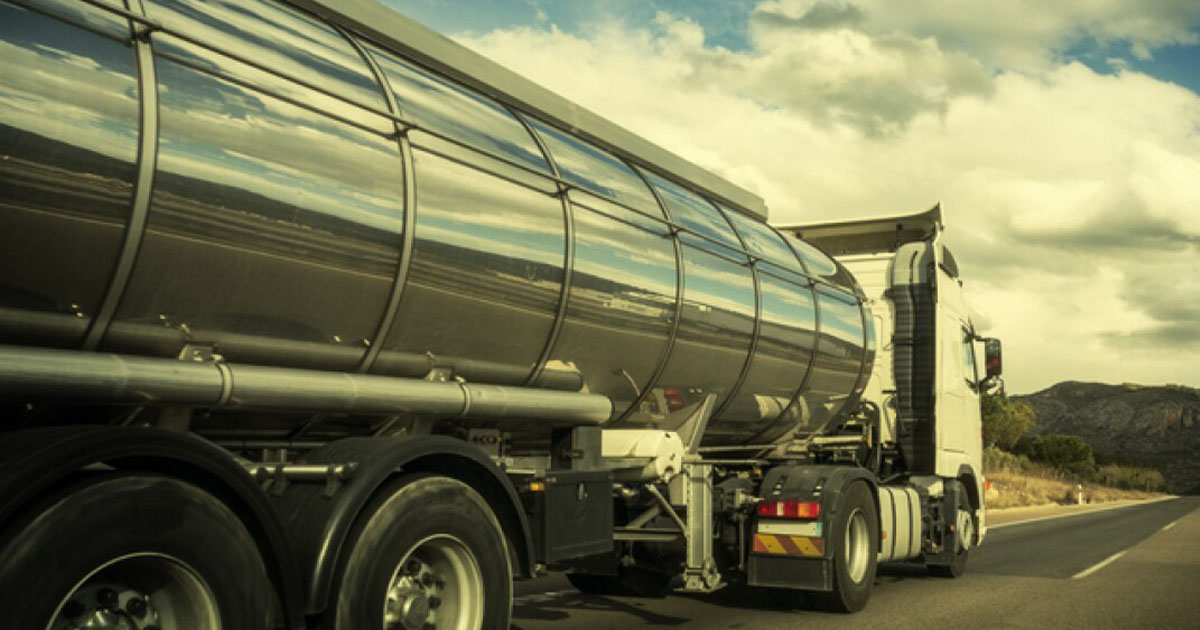 .#Motive apoya a las flotas mexicanas a cumplir con los nuevos requisitos de la CNE: rastreo GPS en tiempo real, gestión documental integrada y IA Dashcam para mayor seguridad y cumplimiento.

🔗t.ly/Hb8Ya
#MagazzinedelTransporte