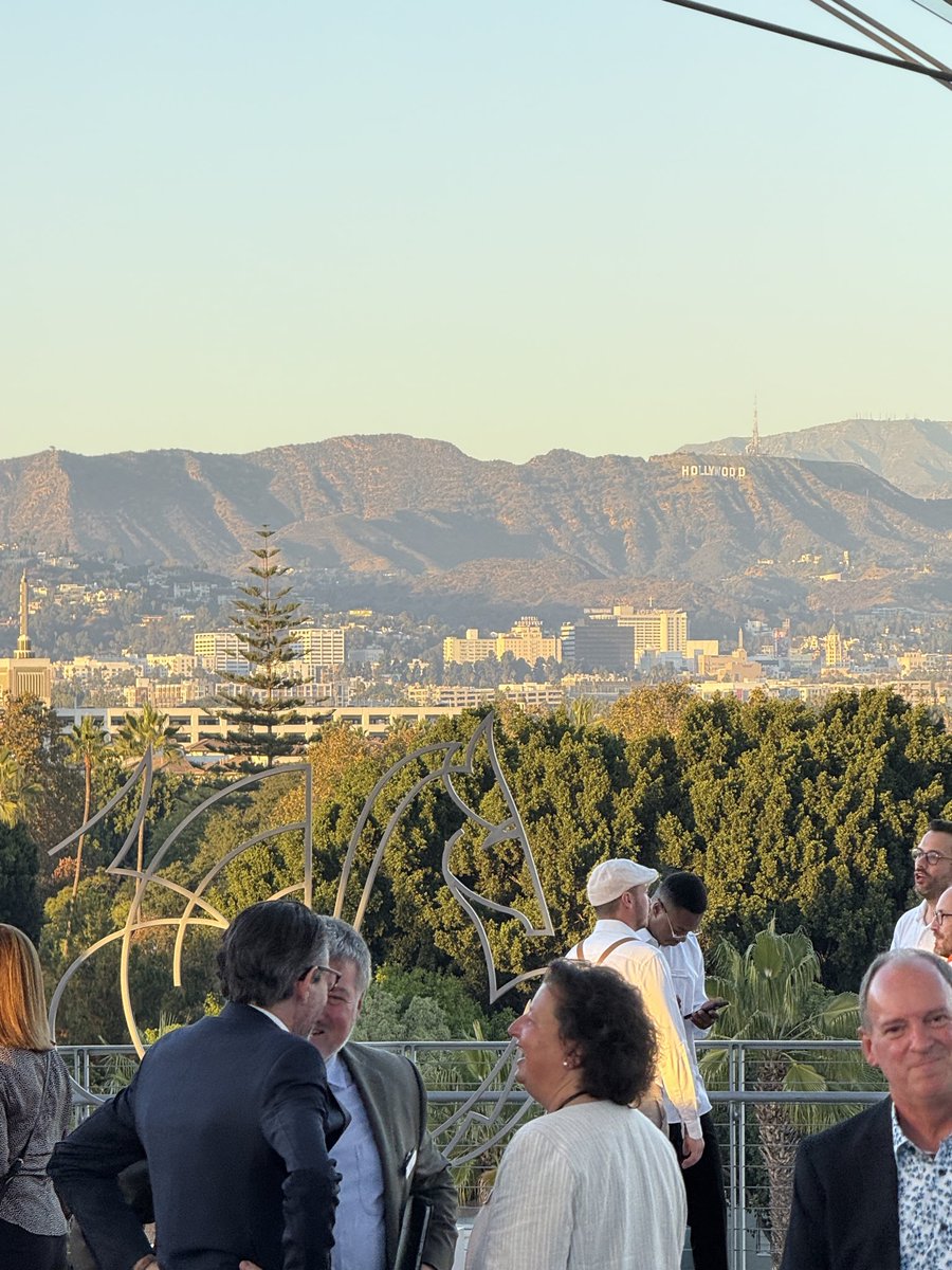 French Cluster tweet media