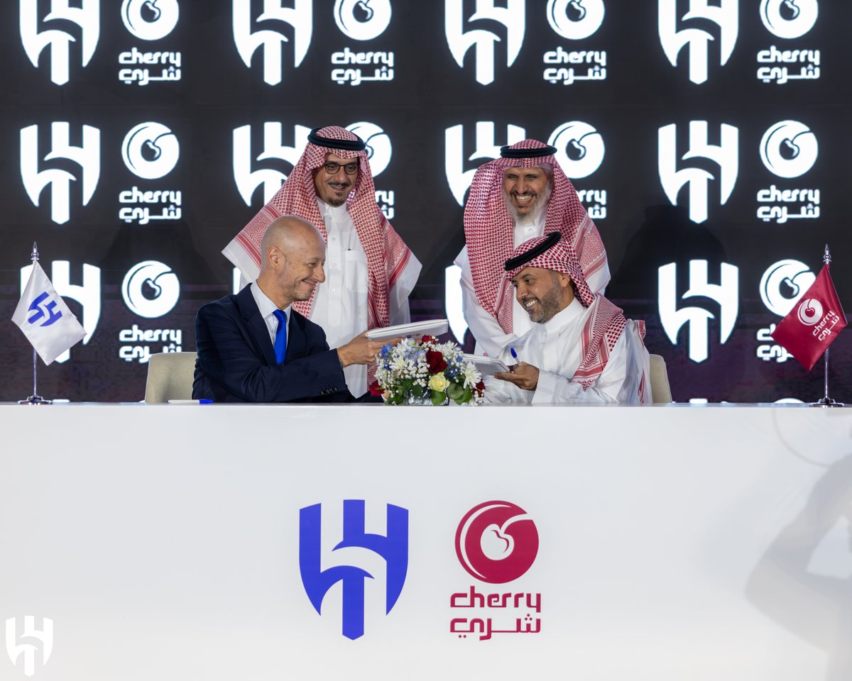 Alhilal_FC's tweet photo. "شري" الشريك الثاني والثلاثون 🤩 https://t.co/a4MjxLmRiG