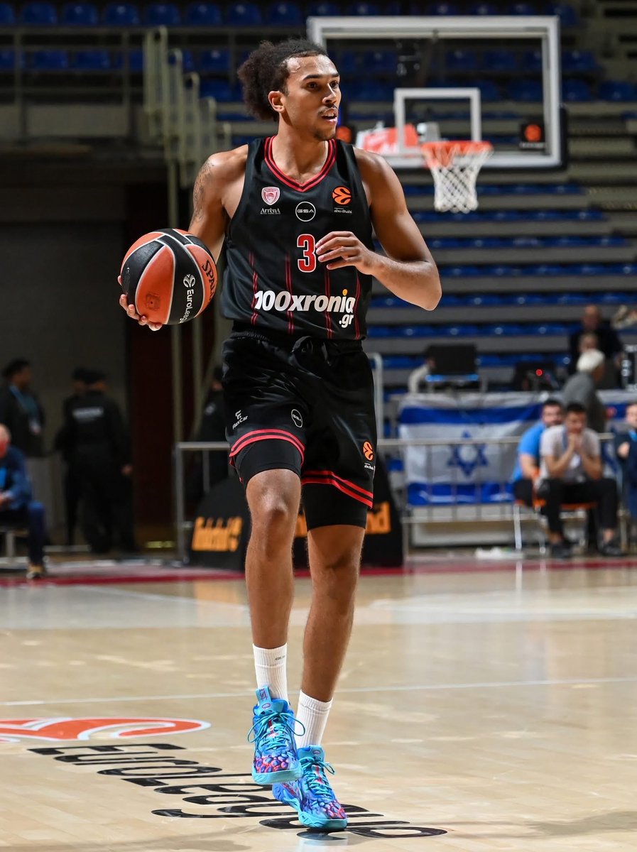 Tonia_Spanou's tweet image. Ωπ μια μπάλα έχεις εκεί 

Θα ήταν κρίμα να σου τη κλέψω 

#OlympiacosBC