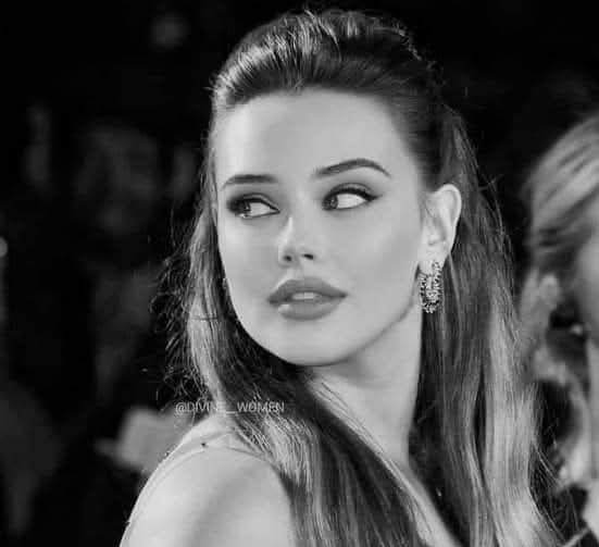 "اللطف لكل الناس .. أما المحبة عزيزة ، لا ينالها إلا عزيز ."