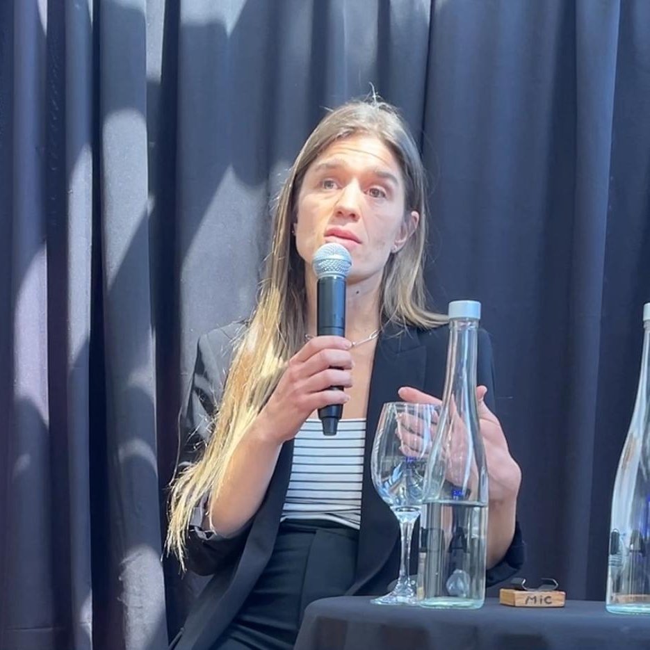 Taller de Compliance 

Pilar Luján, Gerenta de Legales de Grupo MAV, participó de “Taller de Compliance para Empresas” organizado por la Bolsa de Comercio de Rosario.

En un espacio compartido con especialistas de BCR, A3 Mercados y Rosario Fiduciaria (Rosfid), Luján presentó los