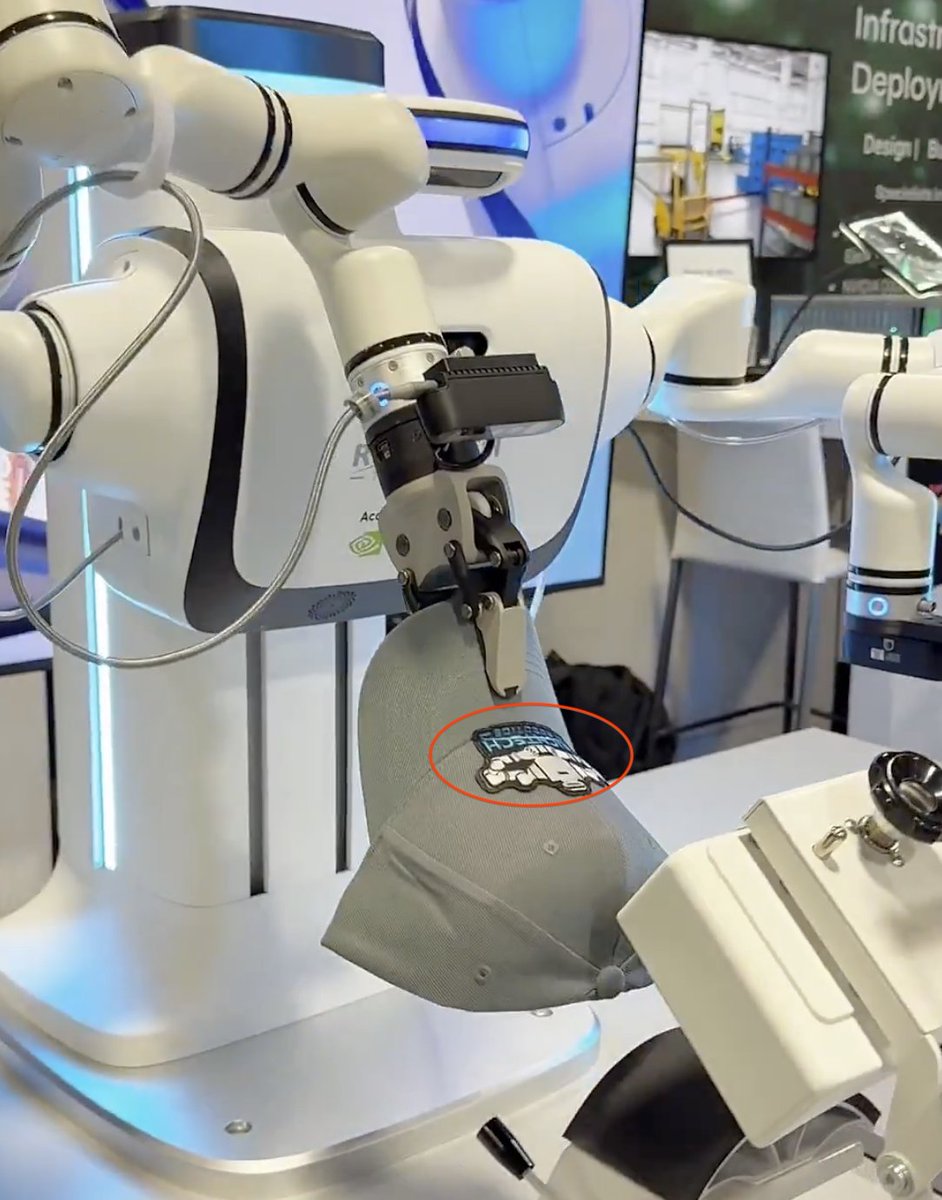 CapybaraShort's tweet image. $RR Is the logo supposed to be on the brim? Maybe the robot was going too fast... 😂
$RR has 0 chance of success in industrial robotics. Competition is strong, and they sell real robots.