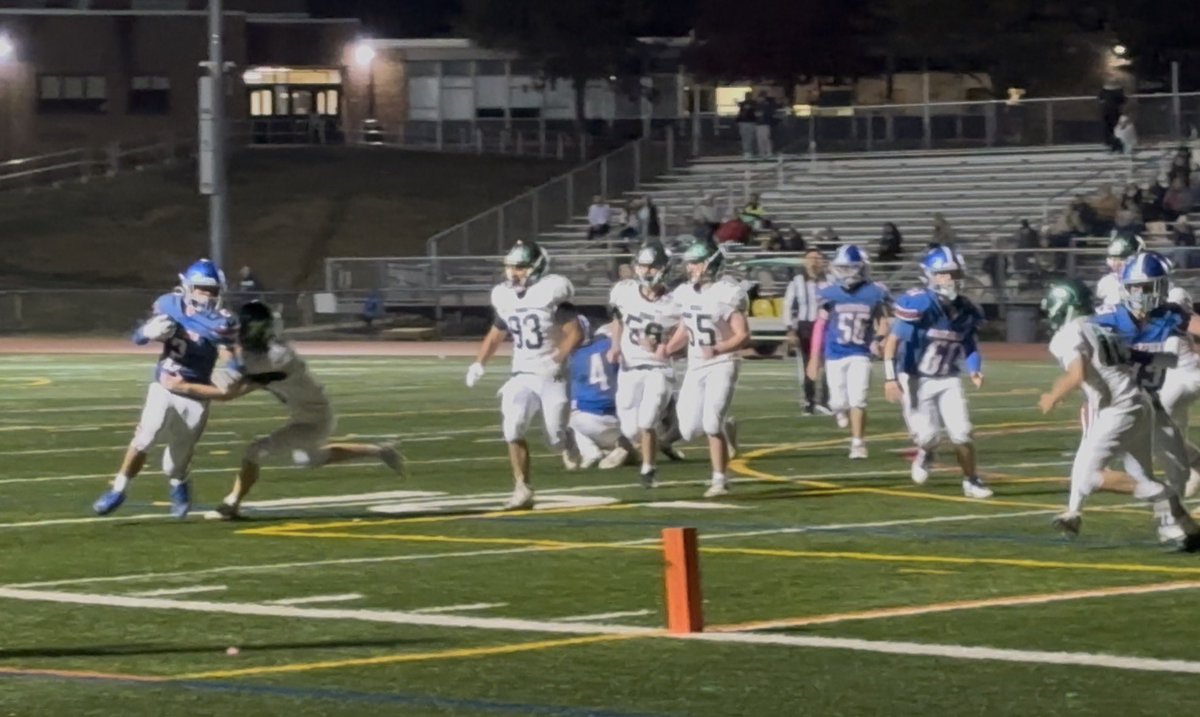 Watch Big Central Gridiron Freshmen Highlights - Westfield @ Ridge - October 27, 2025 at youtu.be/8J9YiKBu3Tw?si… via <a href="/YouTube/">YouTube</a>.  #njfootball #bigcentral #BCCFOOTBALL #freshmenfootball #westfieldfootball #ridgefootball