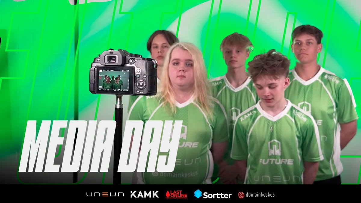 WE GOT STUCK IN AN ELEVATOR?!

Wanna see behind the scenes when ROUNDS Future got their contracts signed? ✍️ Now's your chance! 👀

🔴 OUT NOW: youtu.be/Kvo2Ia0brEw