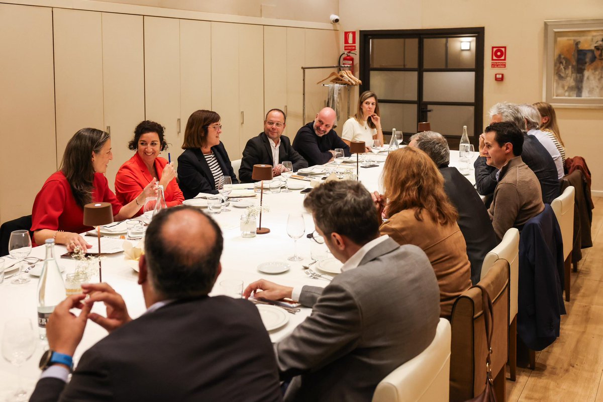 Alícia Romero 💜 tweet media