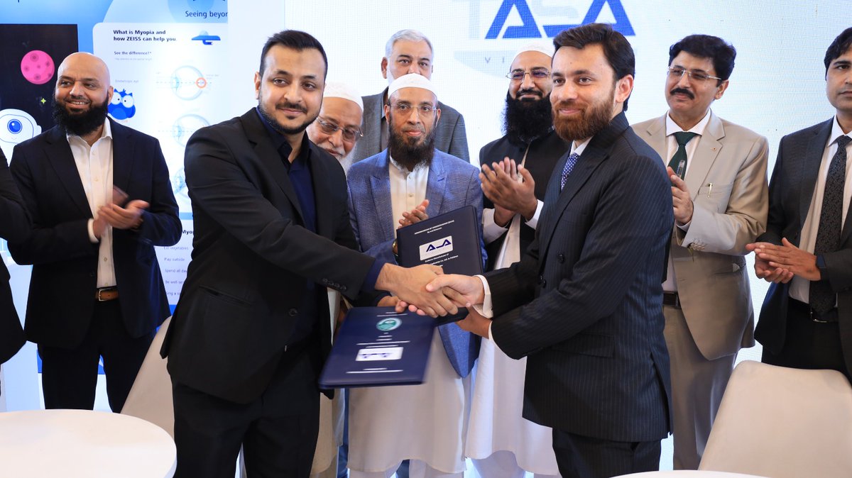 OptometristsPK's tweet photo. Pakistan Optometric Society (POS) is proud to announce the signing of a Memorandum of Understanding (MoU) with TASA Vision for mutual collaboration in research, development, and academic activities. 

The MoU was signed during the National Opticianry Conference, marking a https://t.co/csektyEdGT