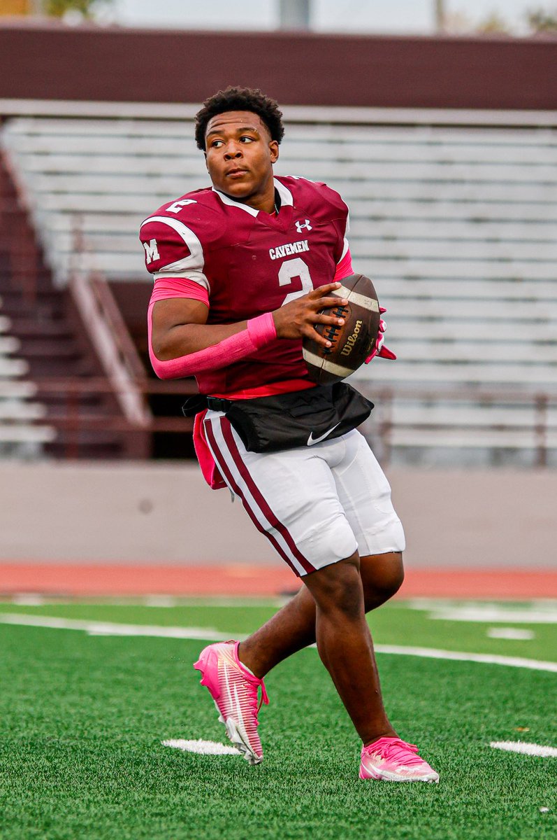 Regular Season Highlights ⭐️
hudl.com/v/2T6VNR

Weeks 1-9 (Didn’t play 2 games)
<a href="/KeithKinder2/">Keith Kinder</a>