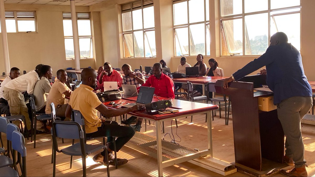 AntonyKintu2's tweet image. Huge appreciation to RSU Bewusa Paul and the @SurveyorsofUG team for the fantastic AutoCAD training session at Kyambogo University today. Your dedication to sharing knowledge and empowering the next generation of surveyors is truly commendable.
#AutoCAD 
#Surveying 
#ASSK 
#ISU