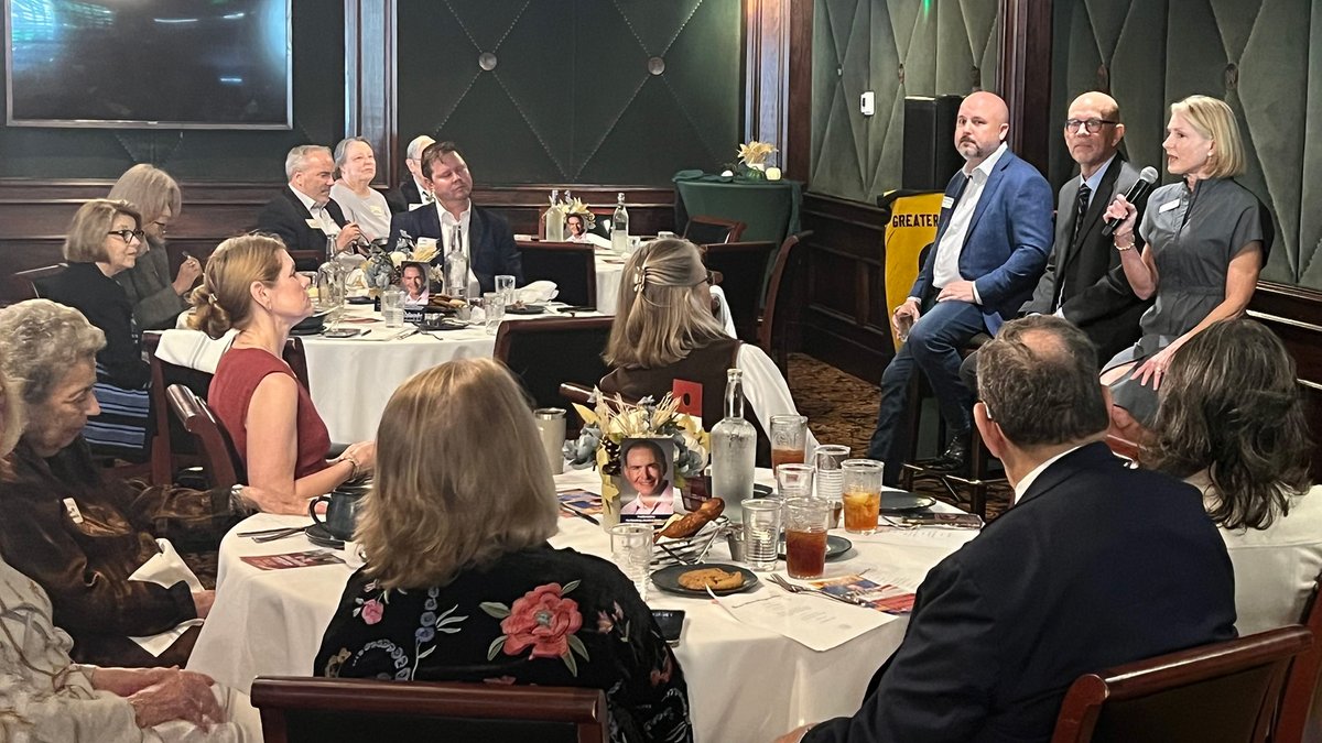 BridgetforKids's tweet photo. Thank you Greater Houston Pachyderm for hosting the HISD Trustee candidate forum. It was a pleasure to share the data of where HISD has come from, and my vision for taking those successes forward, and building upon them. https://t.co/GLHjbKGgGj