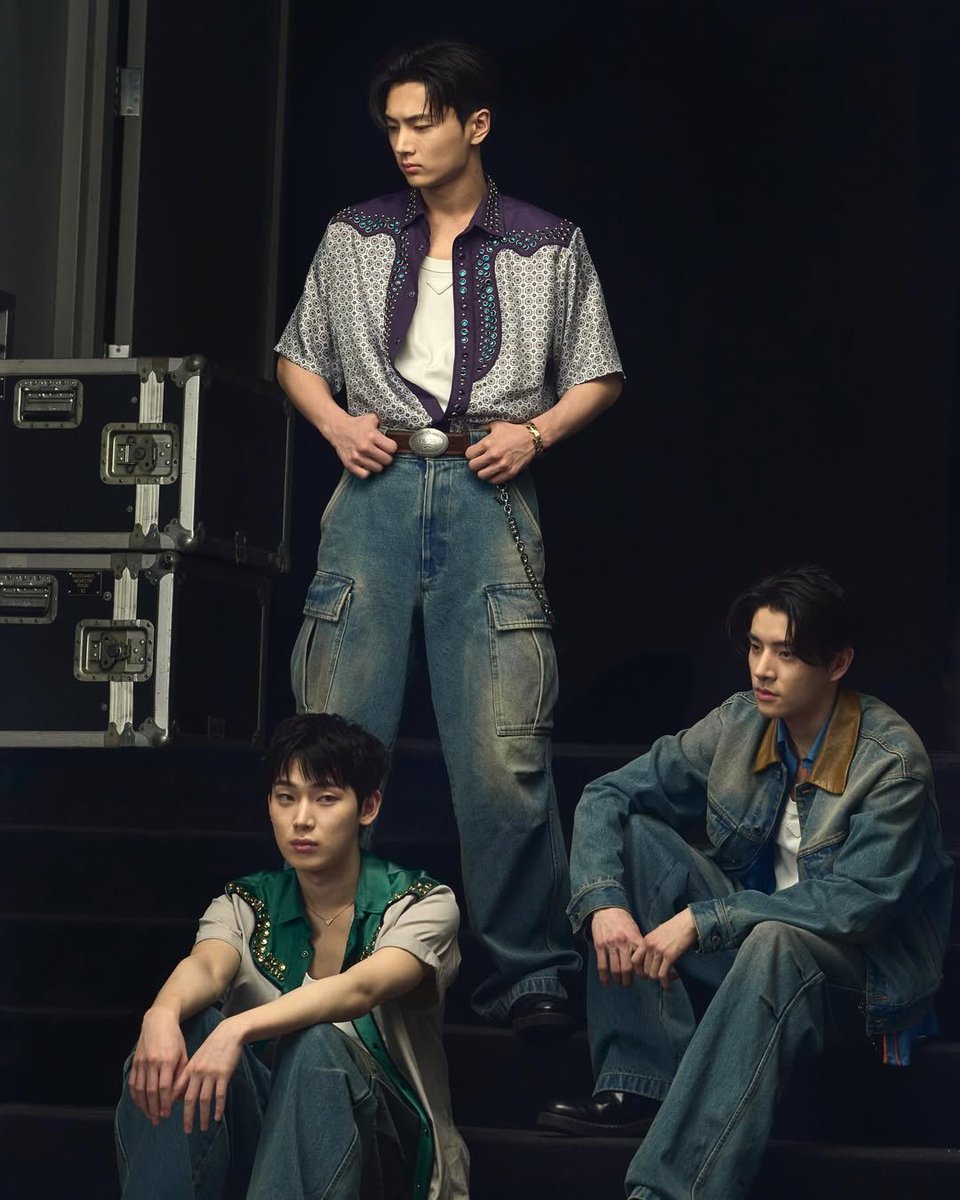 Jakehypens's tweet image. Denim elements from Prada's fantastic offering for our Coachella performance captured simple simplicity with a bright, adventurous twist. Denim in its purest form, conveying simplicity and bold coolness, ideally suited to the concert's ethos.