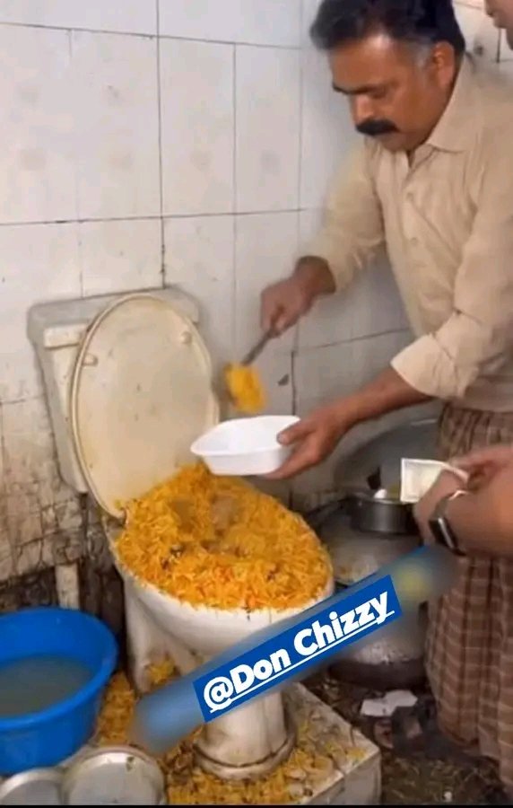 sampus_thought's tweet image. Oya oo Bring Plate 🍽️ Come 🫴🏻😭😹😹😹

#fyp #viral