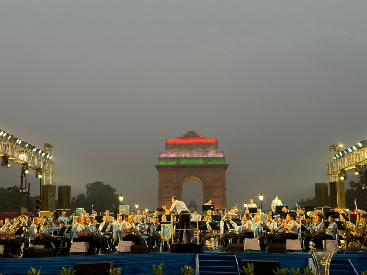 From Delhi, earlier today: Indian Air Force Band &amp; the German Mountain Band in a joint concert