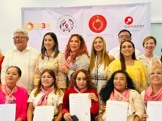 EvidenciaLa's tweet photo. 🪦 #PAN de muerto💥 @martinespinosa revela cómo la oposición se desmorona entre presiones y simulaciones. 🗞️ #DesdeCabina
° 👷♀️ Avanza la Certificación de #Mujeres #Sindicalistas #SITRAM
° 🚰 Promotores del #Huachicolhídrico @Tuzos
@Nakachi_Mx La nota completa en 👉 https://t.co/RGnId5U6Ia