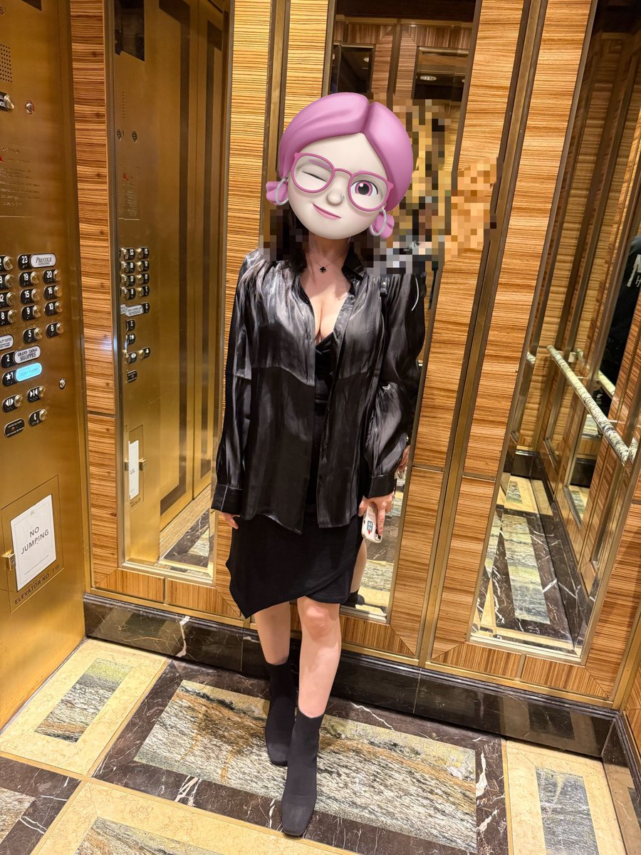 cuckold9494's tweet photo. https://t.co/ZCPpCWQvRl