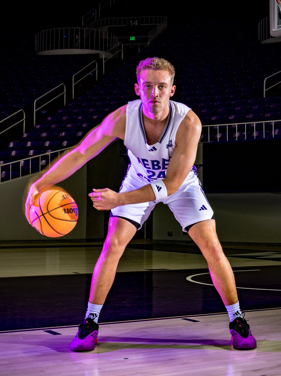 WeberStateMBB's tweet image. We have Wildcat 🏀 TONIGHT!

FREE exhibition game vs. Colorado Christian tonight at 7:00 at the Dee Events Center!

Come cheer on the Wildcats!

#WeAreWeber \\ #BigSkyMBB