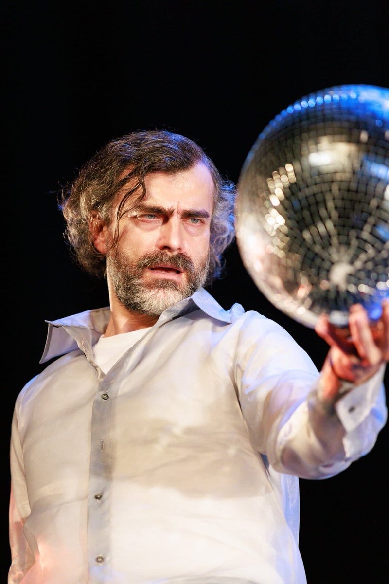 "ÇİRKİN" 
⭐️Yeni Oyun⭐️

Marius Von MAYENBURG'un yazdığı, Yelda Baskın'ın yönettiği "ÇİRKİN",  30 Ekim Perşembe (YARIN) saat 20:00'de Leyla Gencer Sahnesi'nde.

Biletler
biletinial.com'da ve gişede.