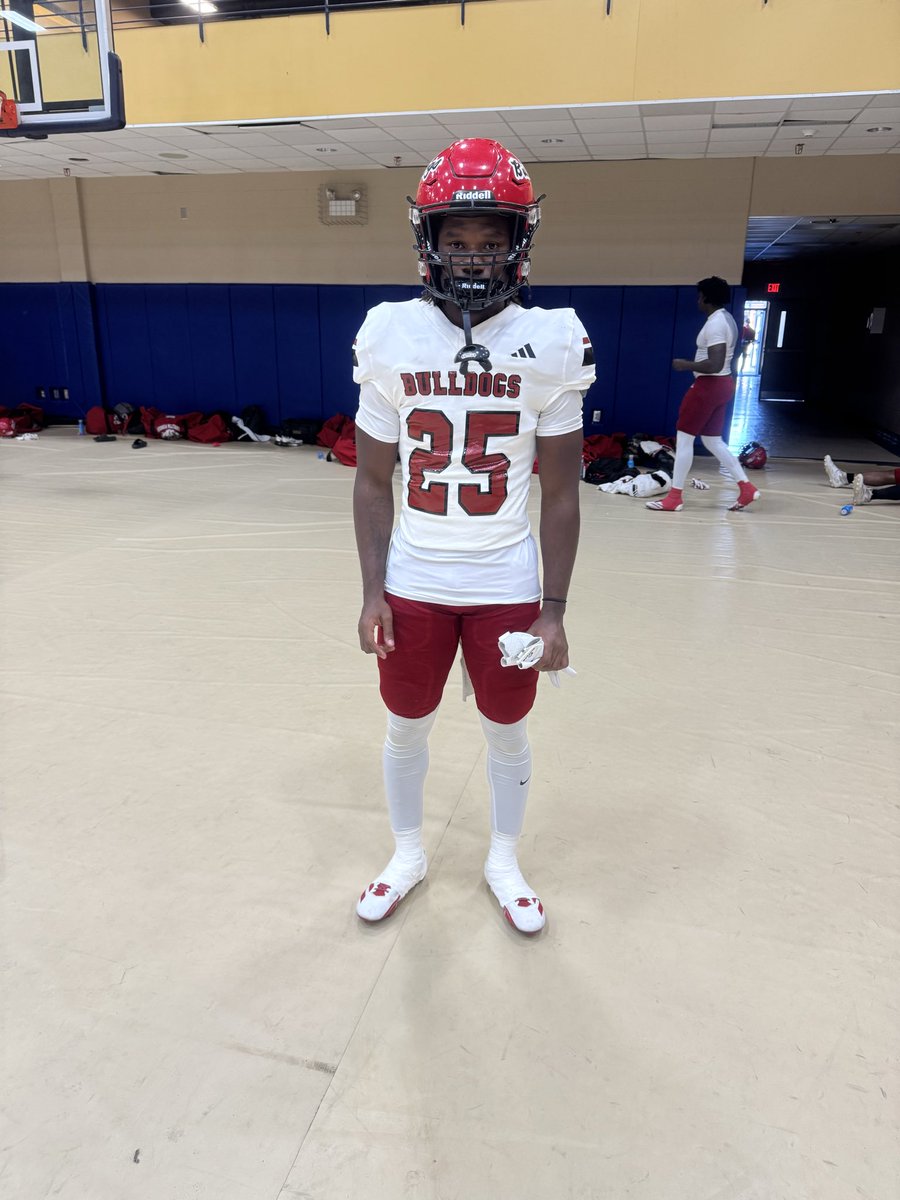 Macai Warthen tweet media