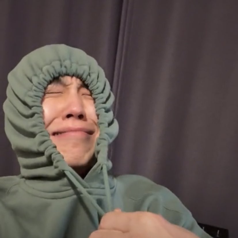 changchubie's tweet photo. new meme unlocked 🔓 @ilhoonmikal https://t.co/mTLWmHU2ew